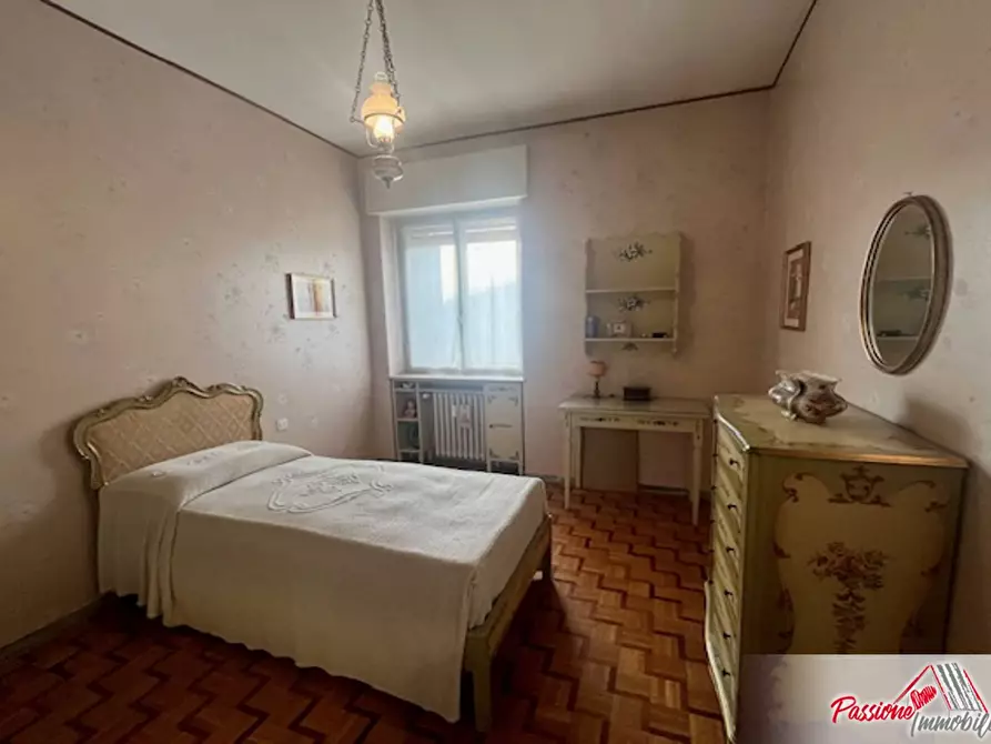 Immagine 16 di Appartamento in vendita  in Via Alessandro Poerio 11 a Verona