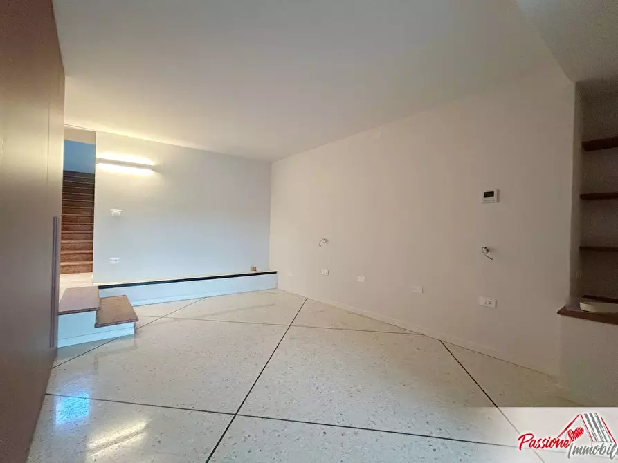 Immagine 9 di Appartamento in affitto  in Piazza Chievo 1 a Verona