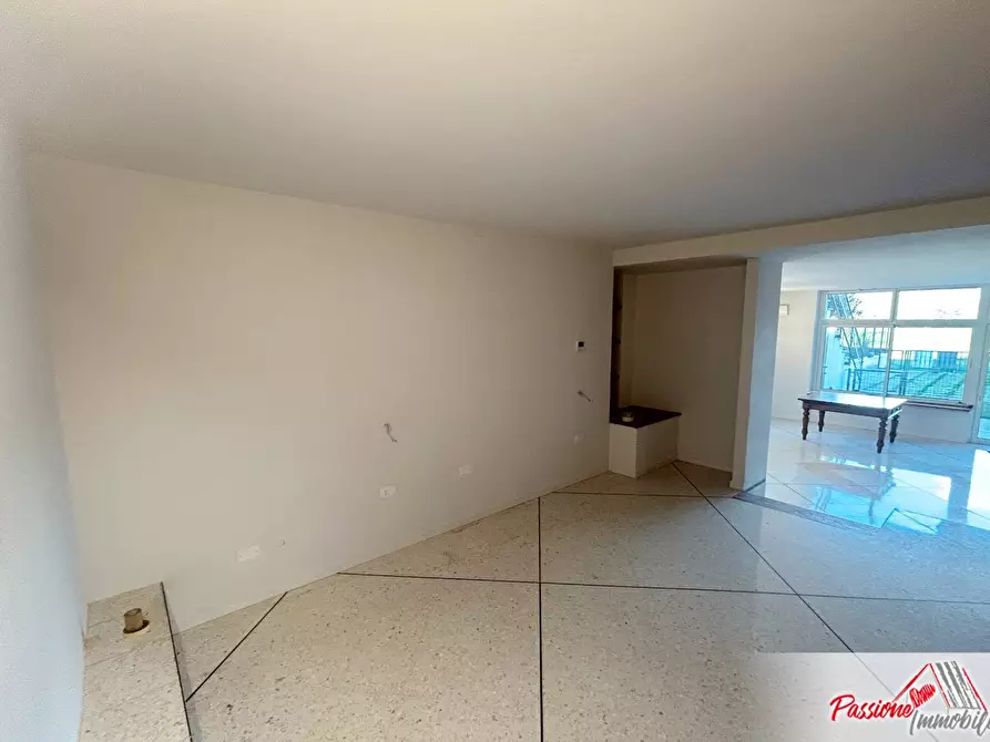 Immagine 10 di Appartamento in affitto  in Piazza Chievo 1 a Verona