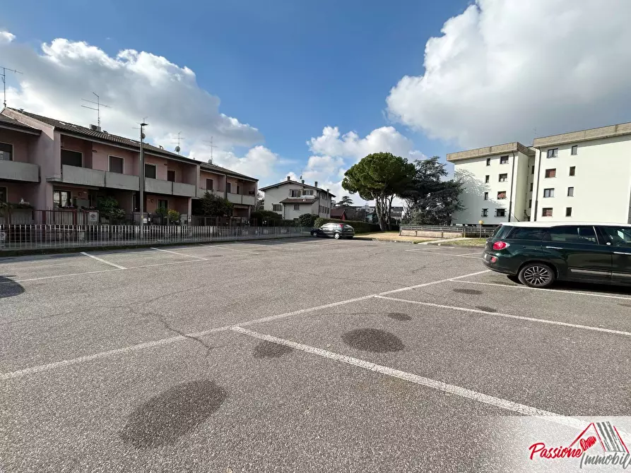 Immagine 28 di Appartamento in vendita  in Via Eraclea 2 a Verona