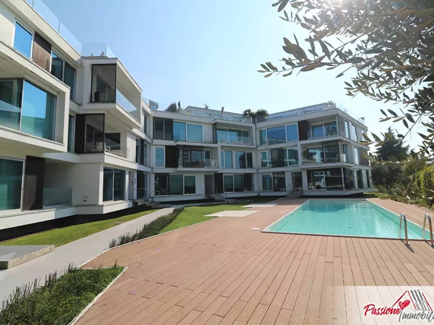 Immagine 5 di Appartamento in vendita  in Via Catullo 16 a Lonato del Garda