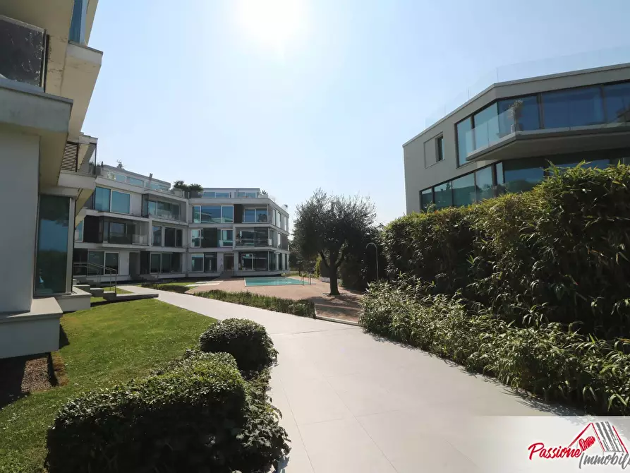 Immagine 4 di Appartamento in vendita  in Via Catullo 16 a Lonato del Garda