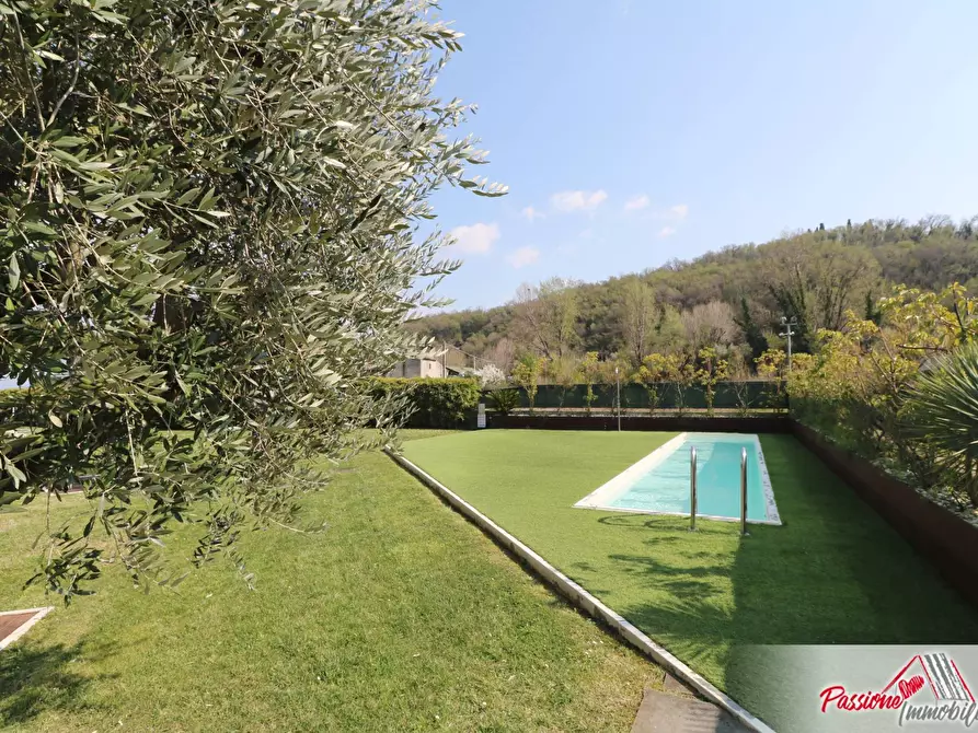 Immagine 7 di Appartamento in vendita  in Via Catullo 16 a Lonato del Garda