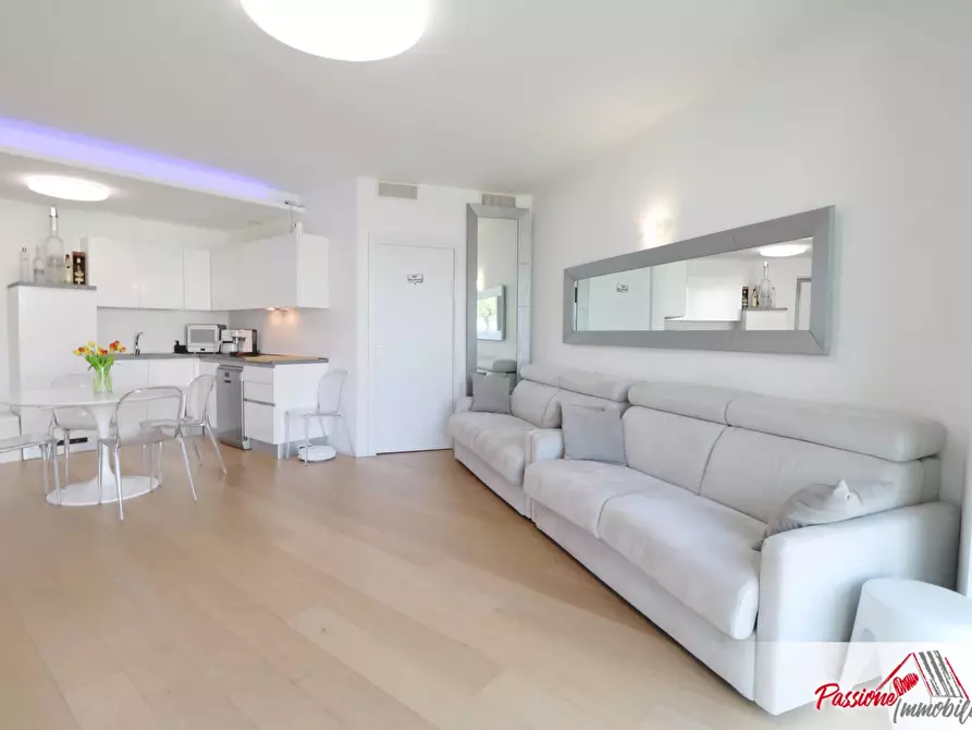 Immagine 12 di Appartamento in vendita  in Via Catullo 16 a Lonato del Garda