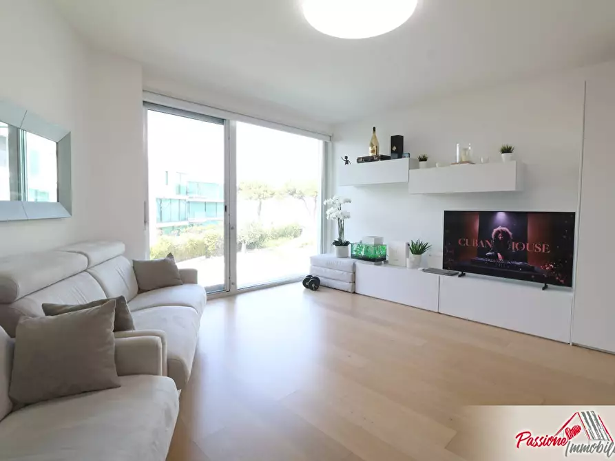 Immagine 15 di Appartamento in vendita  in Via Catullo 16 a Lonato del Garda