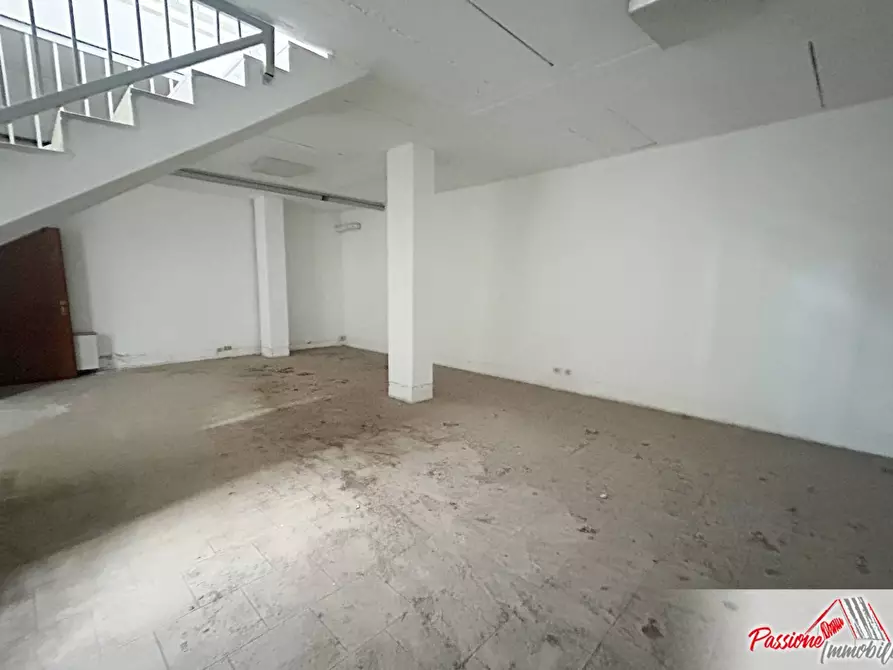 Immagine 6 di Locale commerciale in affitto  in Via Delle Agostiniane 37A a Verona