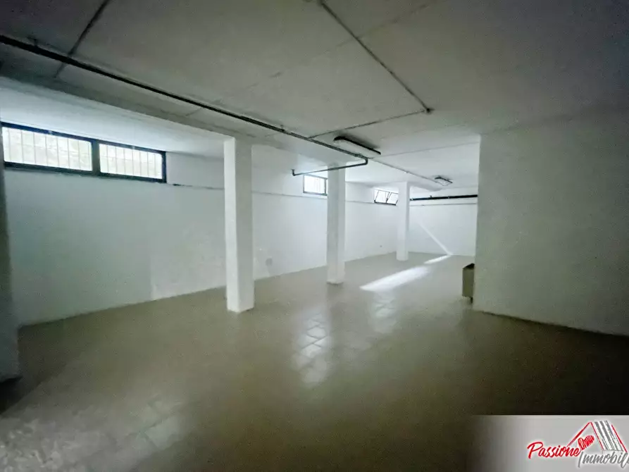 Immagine 8 di Locale commerciale in affitto  in Via Delle Agostiniane 31 a Verona