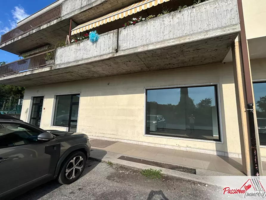 Immagine 11 di Locale commerciale in affitto  in Via Delle Agostiniane 31 a Verona