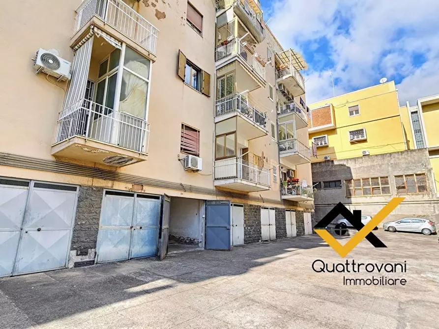 Immagine 2 di Box auto in vendita  in Piazza Abramo Lincoln a Catania