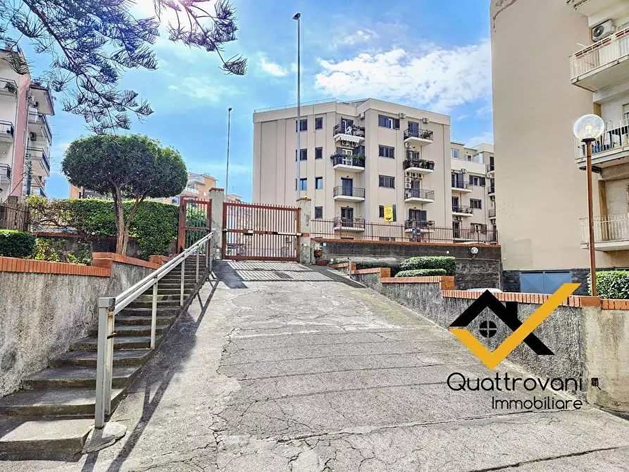 Immagine 7 di Box auto in vendita  in Piazza Abramo Lincoln a Catania