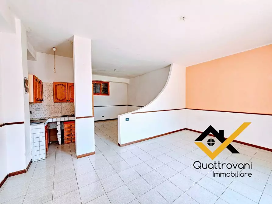 Immagine 5 di Appartamento in affitto  in via vampolieri 31 a Aci Catena