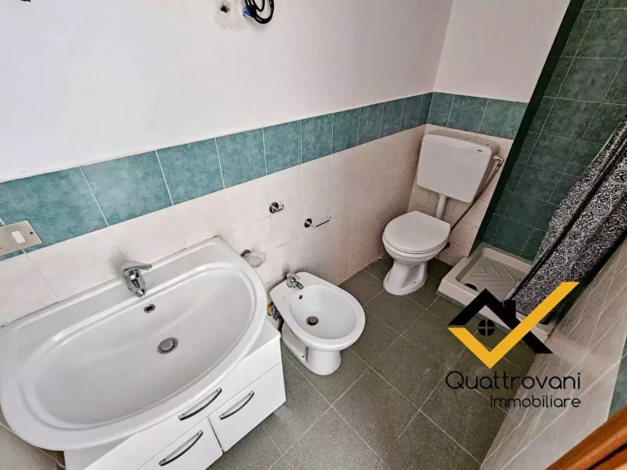 Immagine 12 di Appartamento in affitto  in via vampolieri 31 a Aci Catena