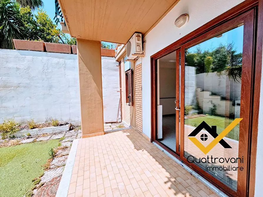 Immagine 16 di Appartamento in affitto  in via vampolieri 31 a Aci Catena