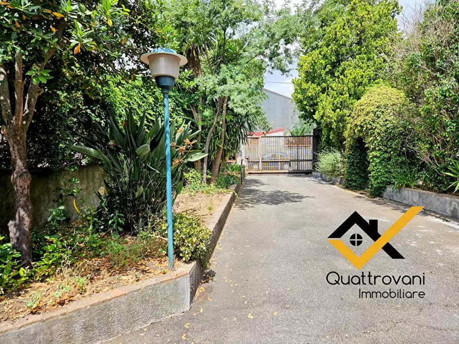 Immagine 29 di Appartamento in affitto  in Via Per Aci Bonaccorsi a San Giovanni La Punta