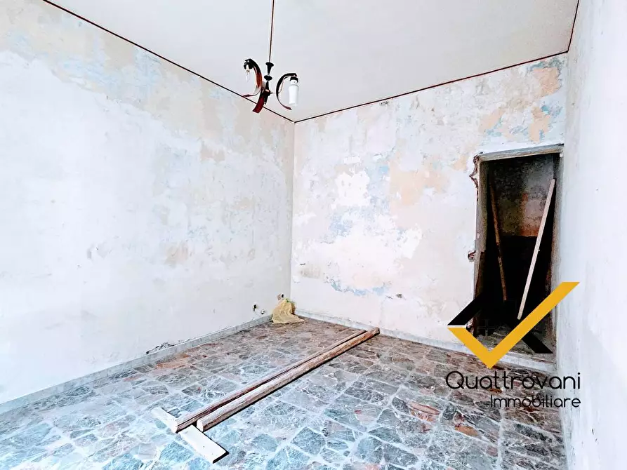 Immagine 6 di Casa indipendente in vendita  in Via Santi Elena e Costantino a Aci Catena