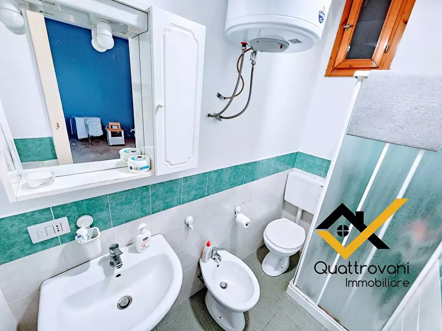 Immagine 11 di Appartamento in affitto  in via vampolieri a Aci Catena