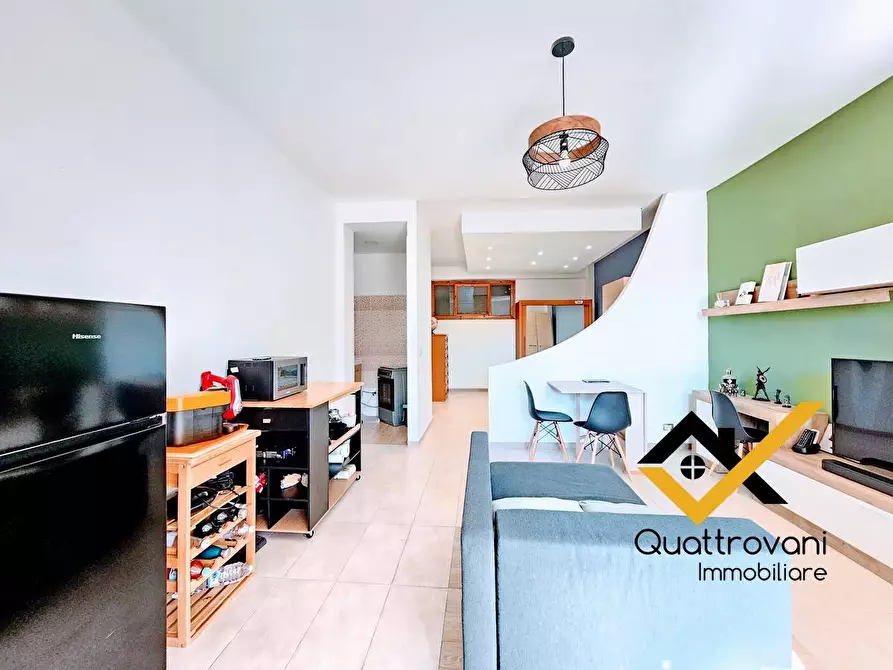 Immagine 1 di Appartamento in affitto  in via vampolieri 31 a Aci Castello