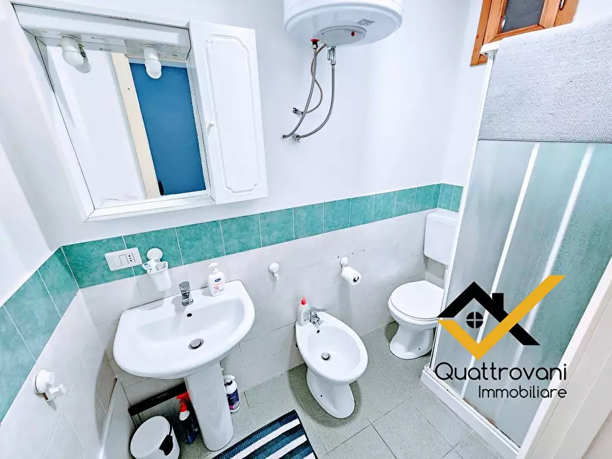 Immagine 12 di Appartamento in affitto  in via vampolieri 31 a Aci Castello