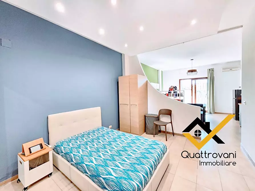 Immagine 10 di Appartamento in affitto  in via vampolieri 31 a Aci Castello