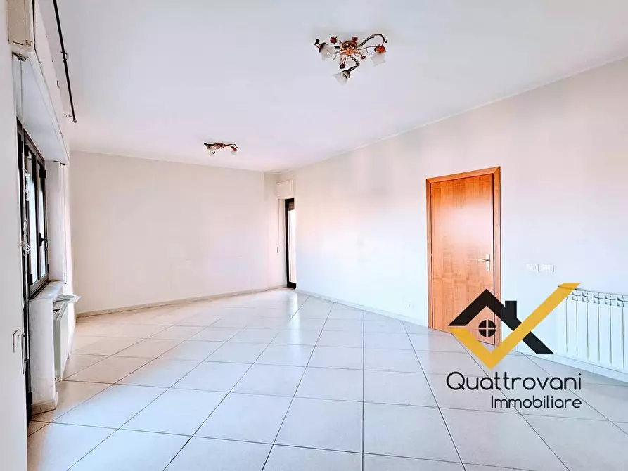 Immagine 4 di Appartamento in affitto  in Via Antonio Gramsci 107 a Gravina Di Catania