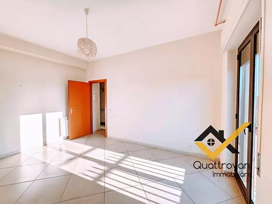 Immagine 18 di Appartamento in affitto  in Via Antonio Gramsci 107 a Gravina Di Catania