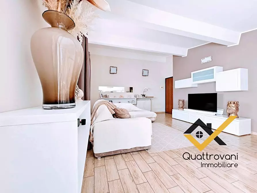 Immagine 7 di Appartamento in vendita  in Via Giuseppe Motta a San Giovanni La Punta