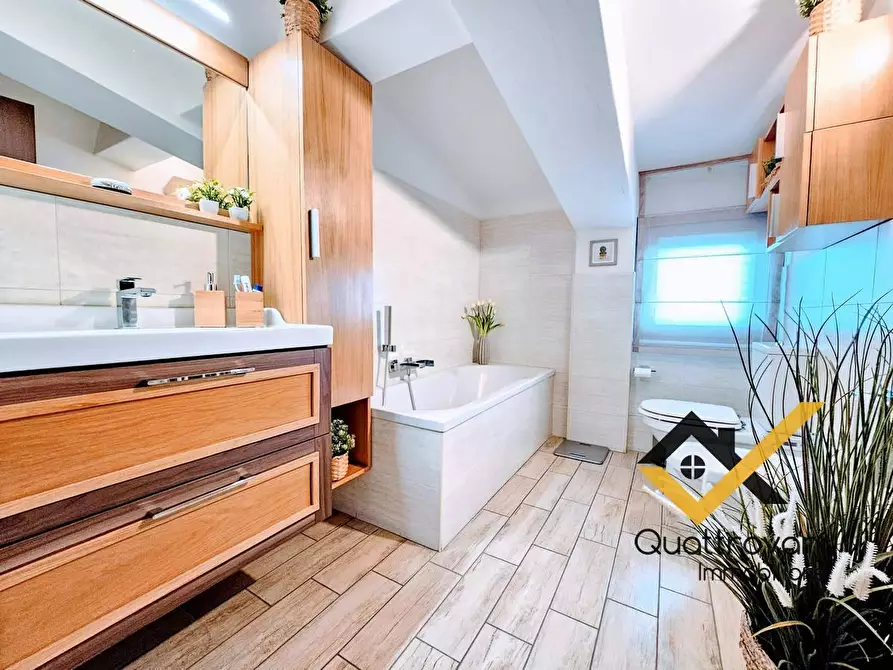 Immagine 19 di Appartamento in vendita  in Via Giuseppe Motta a San Giovanni La Punta