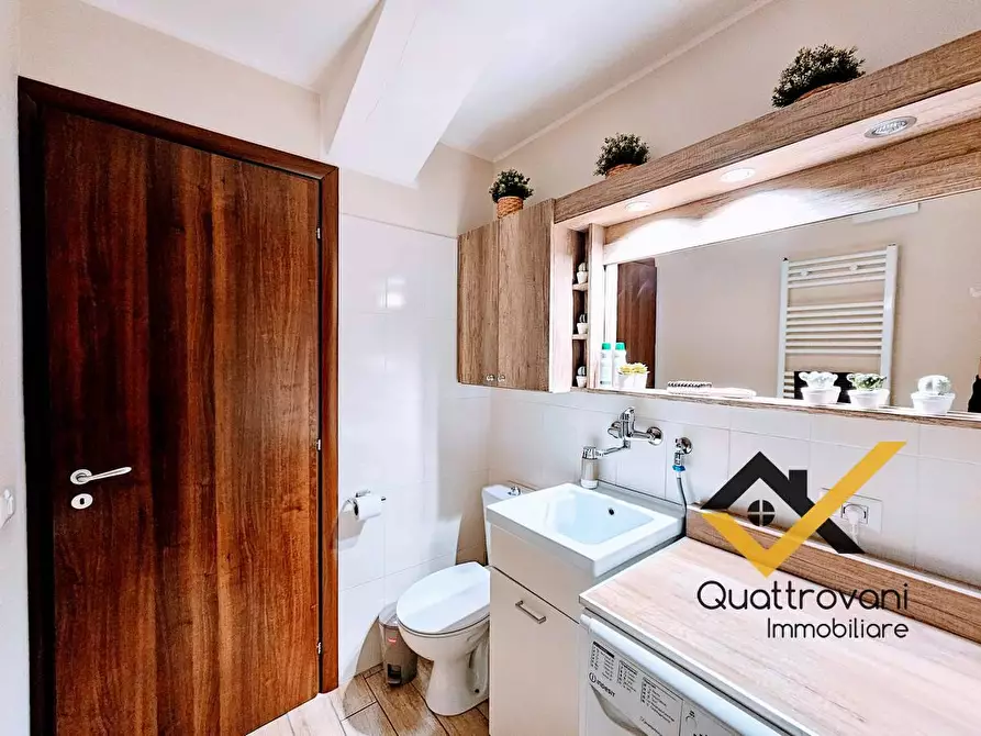 Immagine 23 di Appartamento in vendita  in Via Giuseppe Motta a San Giovanni La Punta