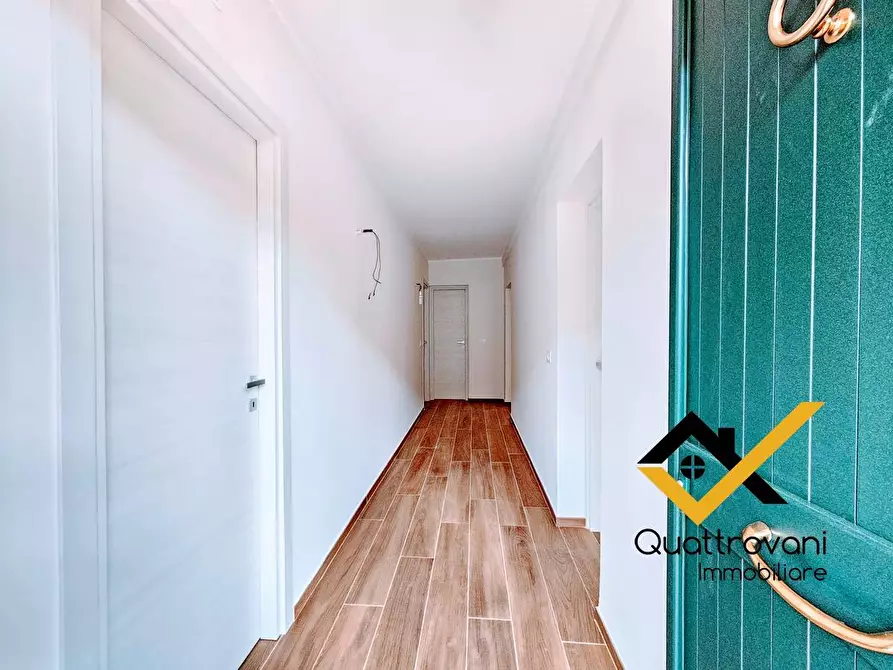 Immagine 2 di Appartamento in vendita  in Via Martiri Ungheresi 13 a Viagrande