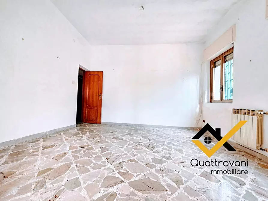 Immagine 10 di Villa in vendita  in Via Peschiera a Catania