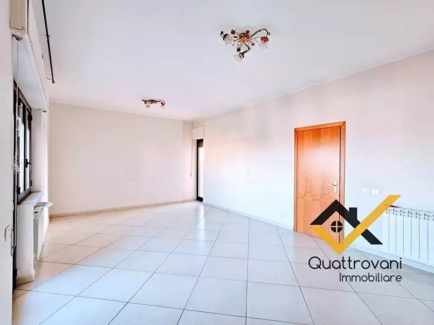 Immagine 2 di Appartamento in affitto  in via Vincenzo Bellini a Sant'agata Li Battiati