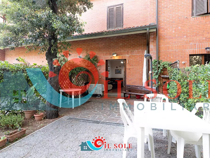 Immagine 2 di Casa indipendente in affitto  a Pisa
