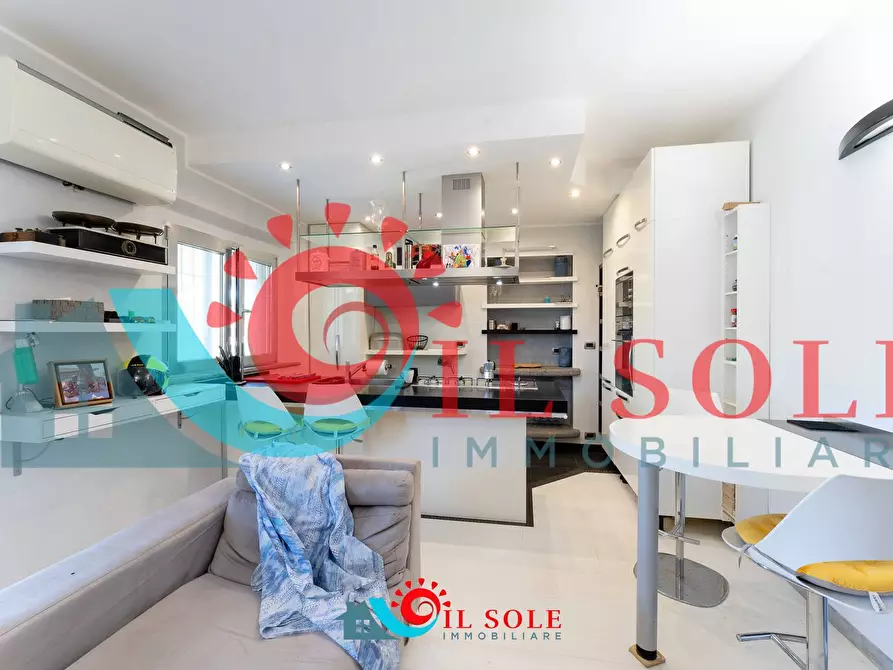 Immagine 12 di Appartamento in affitto  a Pisa