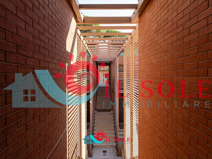 Immagine 29 di Appartamento in affitto  a Pisa