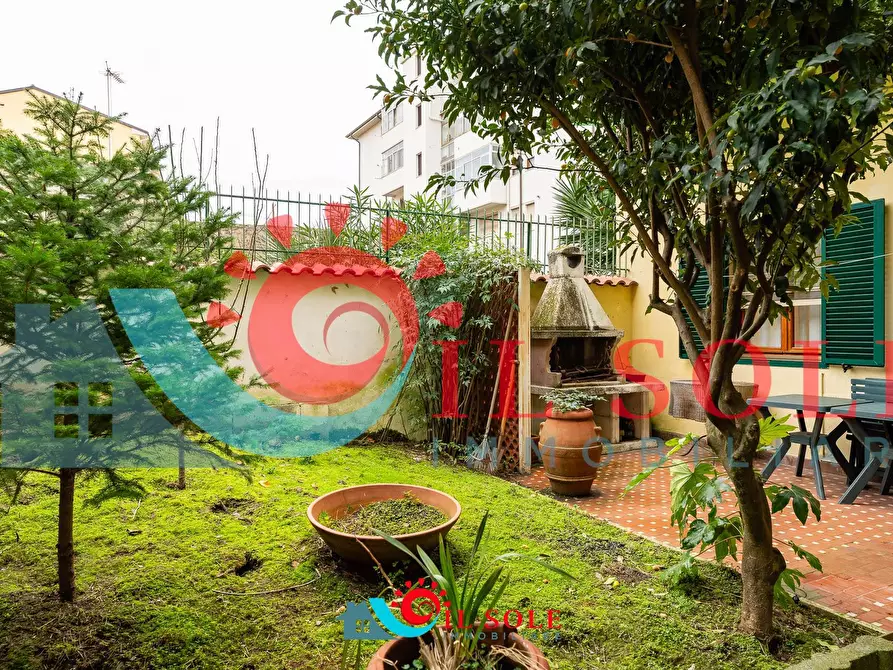 Immagine 4 di Appartamento in vendita  a Pisa