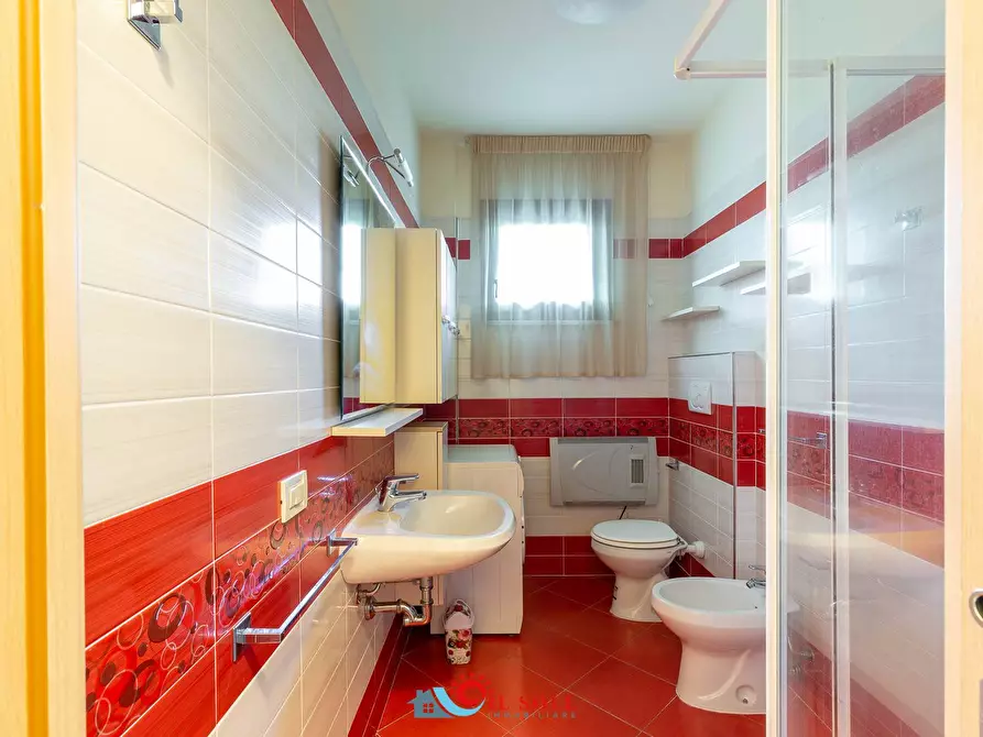 Immagine 10 di Appartamento in affitto  a Pisa