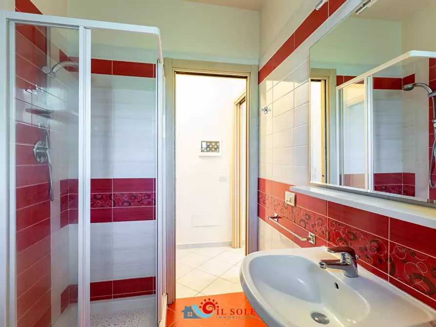 Immagine 12 di Appartamento in affitto  a Pisa