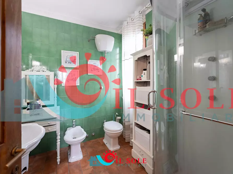 Immagine 42 di Villa in vendita  a Pisa