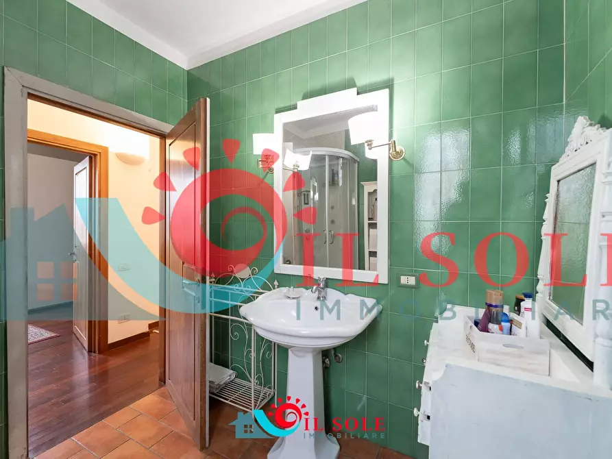 Immagine 43 di Villa in vendita  a Pisa