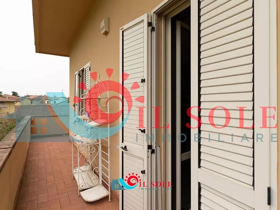 Immagine 59 di Villa in vendita  a Pisa