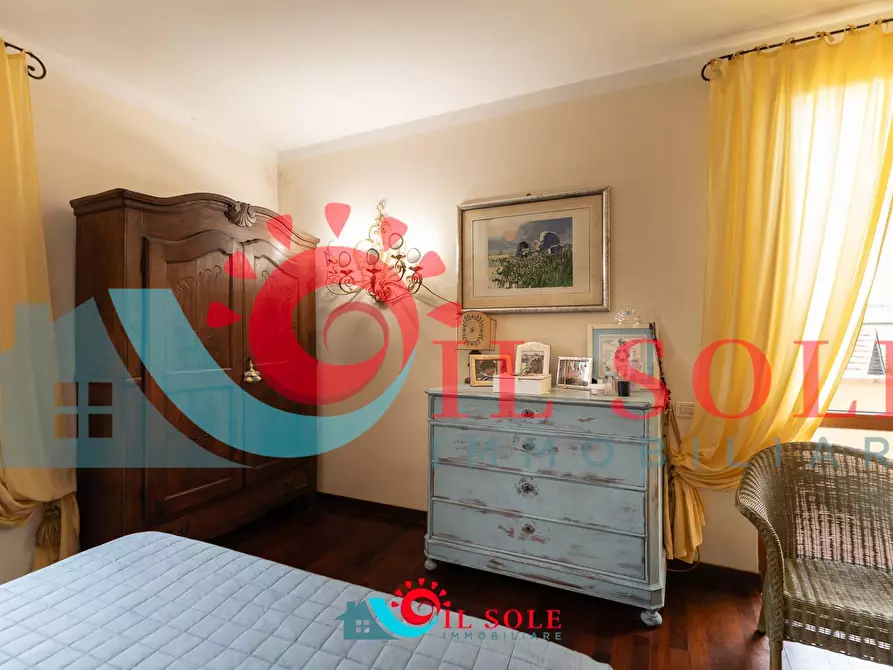 Immagine 46 di Villa in vendita  a Pisa