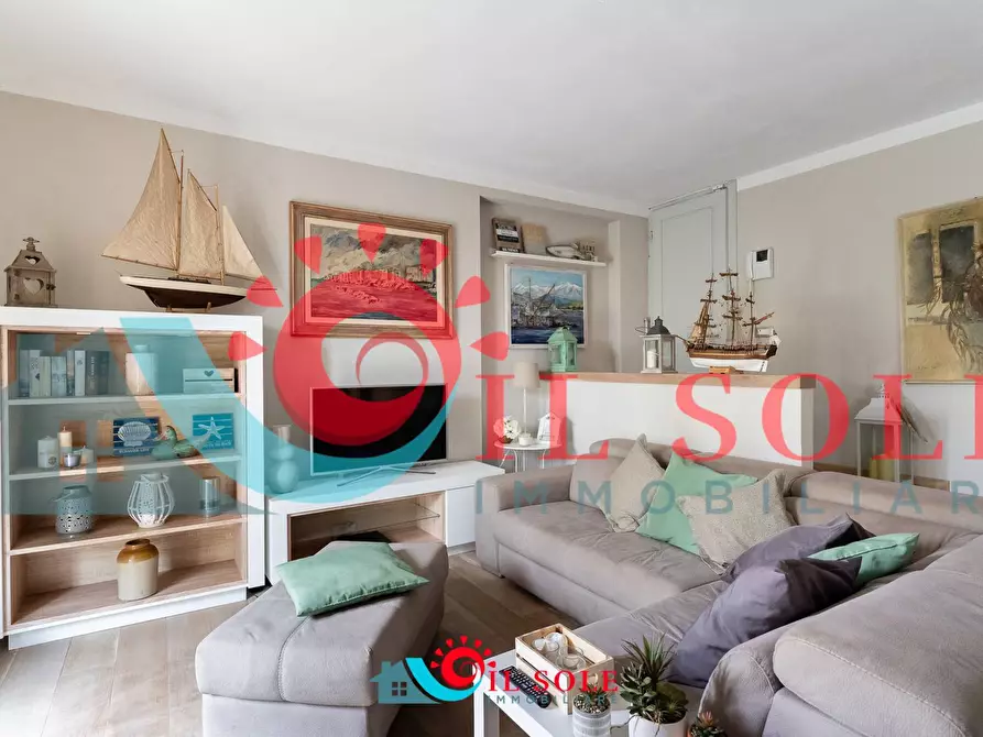 Immagine 73 di Villa in vendita  a Pisa