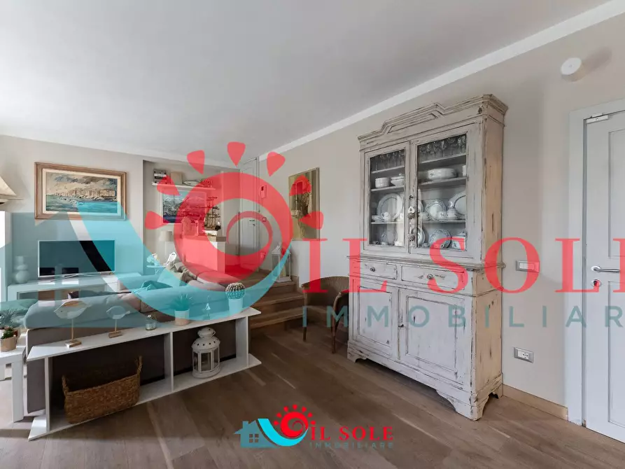 Immagine 74 di Villa in vendita  a Pisa