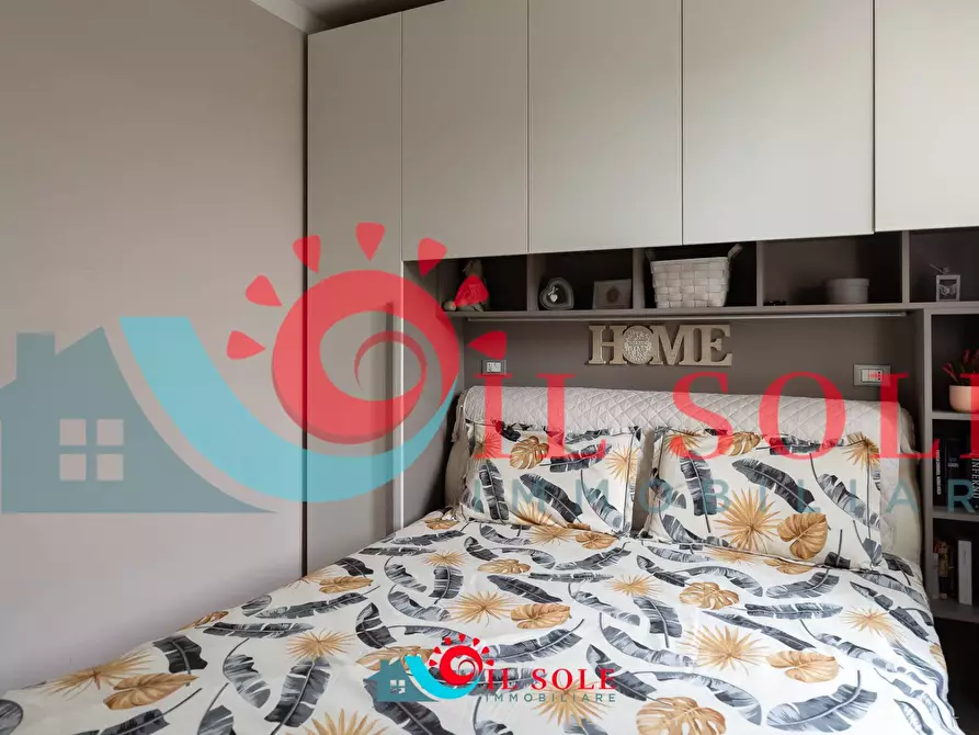 Immagine 76 di Villa in vendita  a Pisa