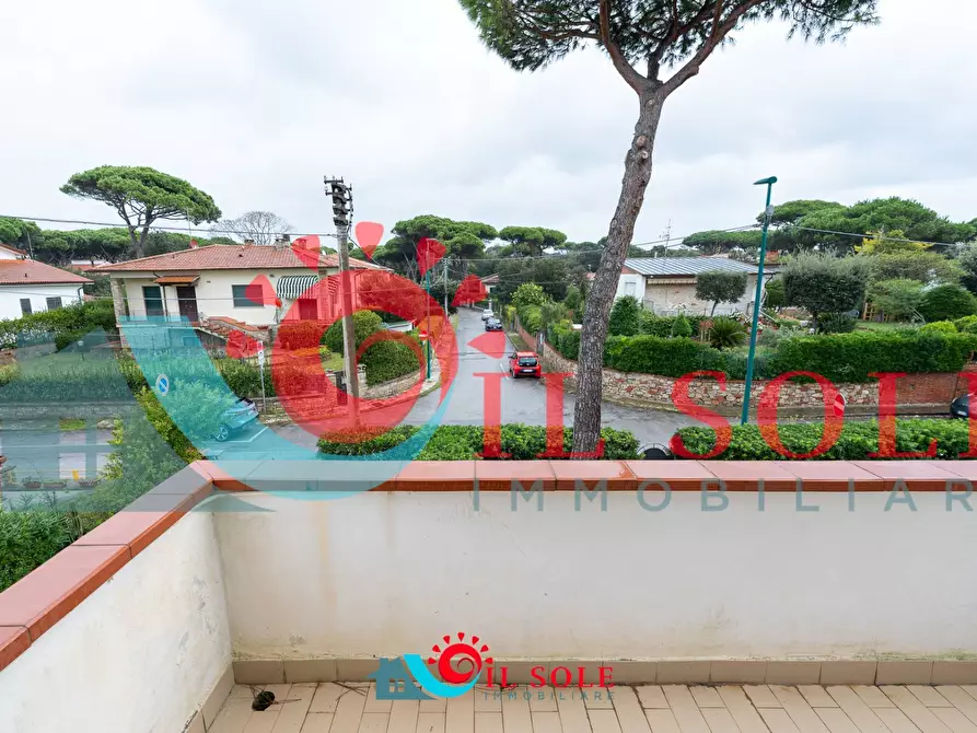 Immagine 11 di Appartamento in affitto  a Pisa