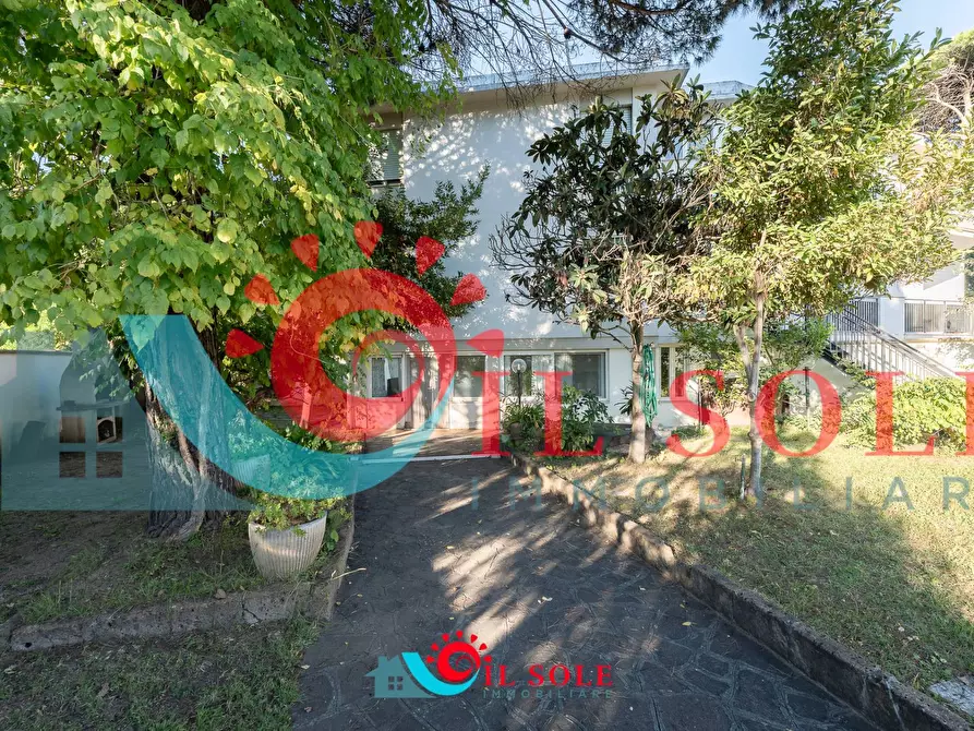 Immagine 22 di Appartamento in affitto  a Pisa