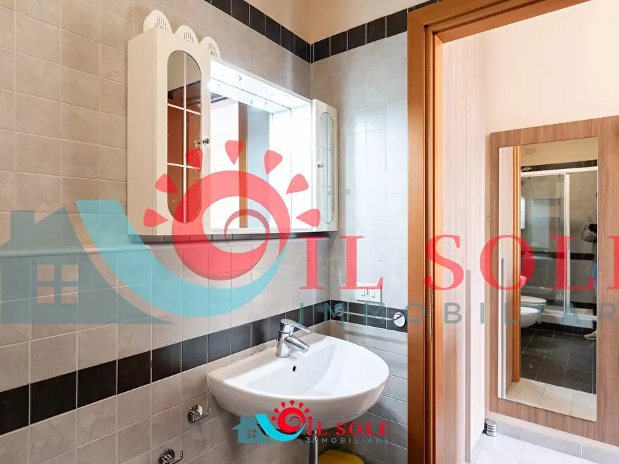 Immagine 8 di Appartamento in vendita  a Pisa