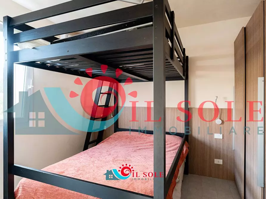 Immagine 11 di Appartamento in vendita  a Pisa