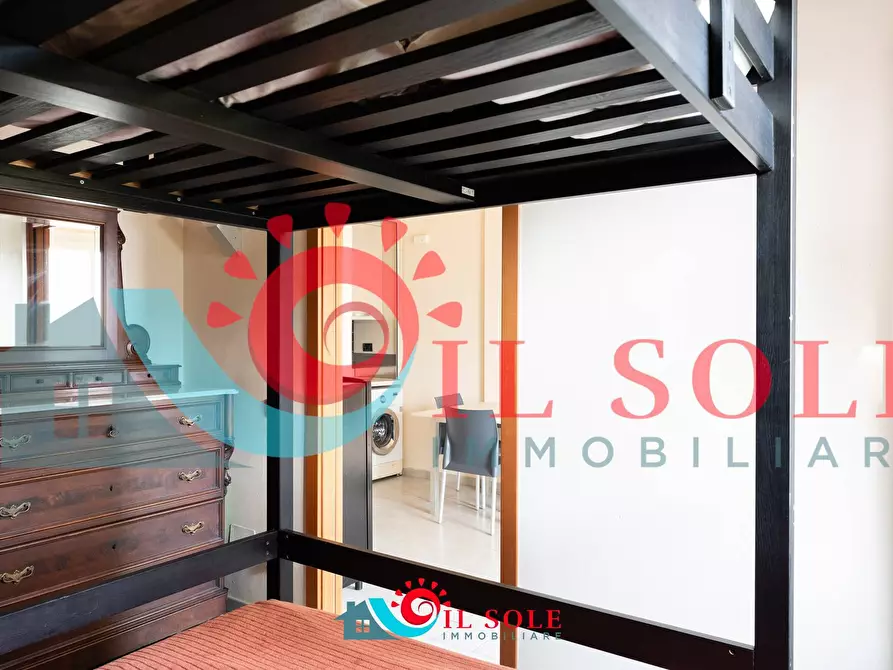 Immagine 14 di Appartamento in vendita  a Pisa