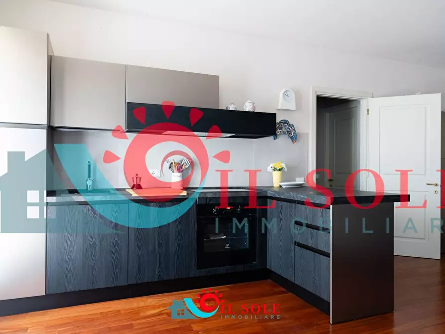 Immagine 6 di Appartamento in affitto  a Pisa